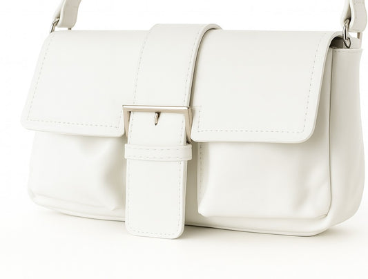 Lüks Tokalı Omuz Çantası – Modern & Zamansız Tasarım