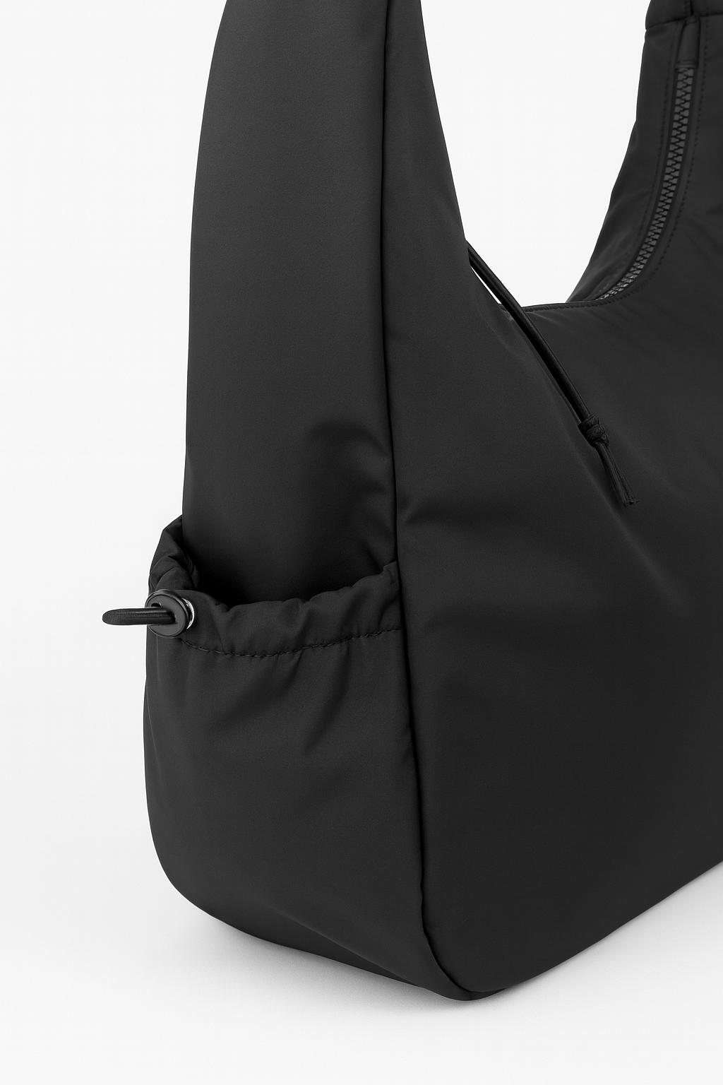 Geniş Hacimli Spor ve Günlük Omuz Çantası